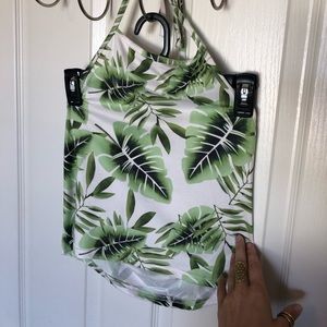 Tropical print crop top
